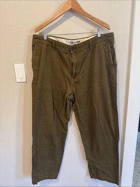 Line of Trade Men’s The Officer Chino Pants — Straight Fit